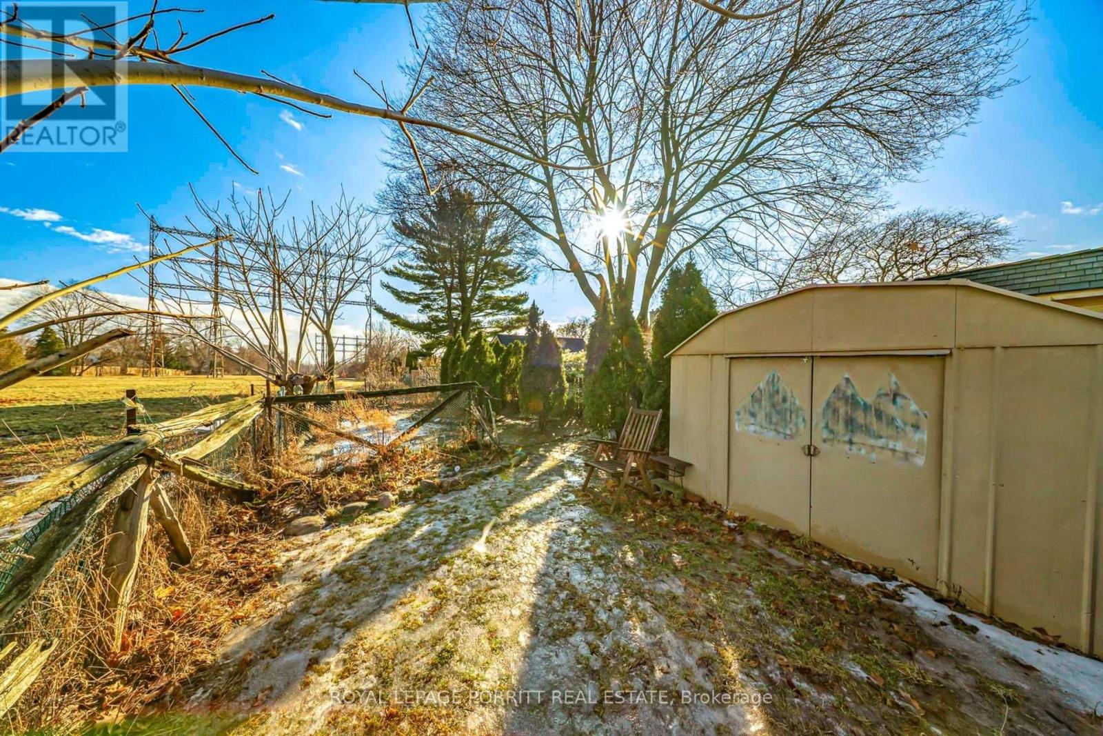 1435 Strathy Avenue, Mississauga, Ontario  L5E 2L3 - Photo 38 - W12851392