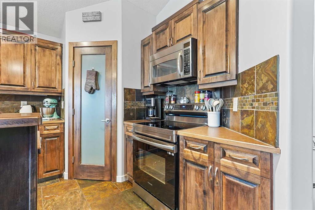 352 Tartan Circle W, Lethbridge, Alberta  T1J 0Z1 - Photo 6 - A2287753