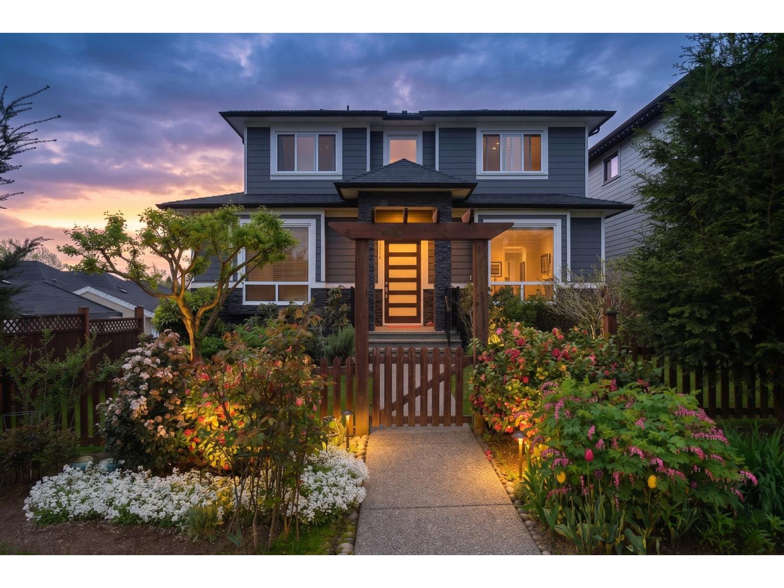 20576 70 Avenue, Langley, British Columbia  V2Y 0W4 - Photo 2 - R3115092