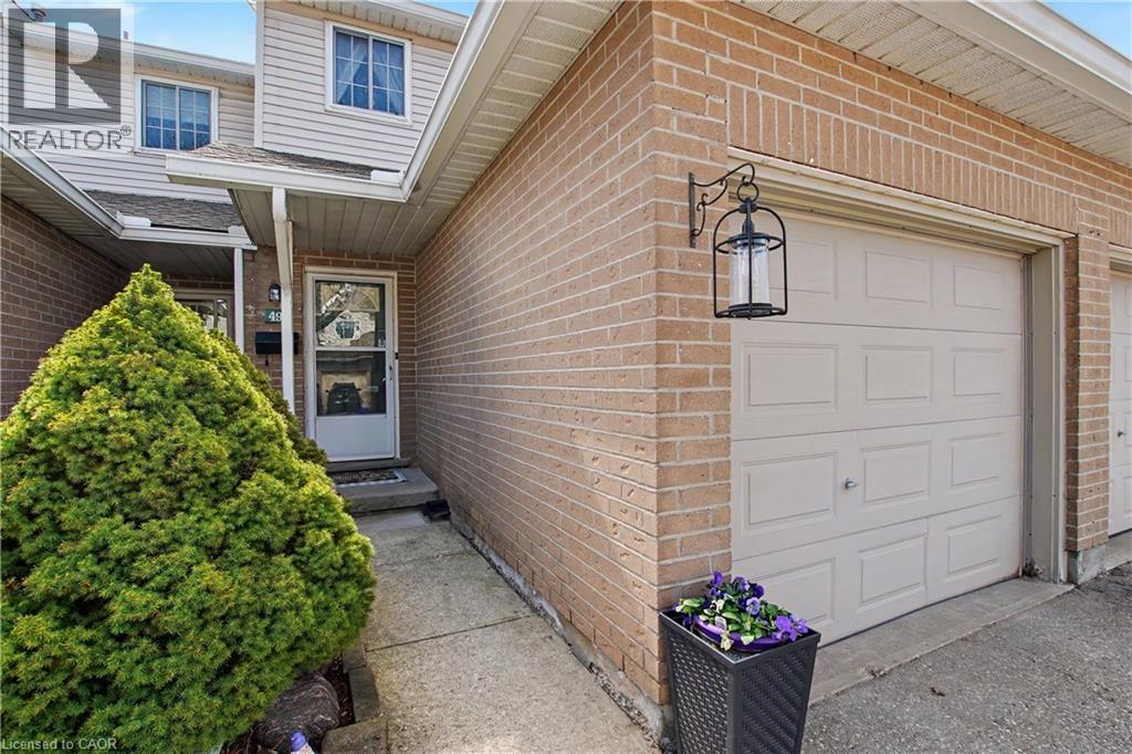 10 Holborn Court Unit# 49, Kitchener, Ontario  N2A 3Y9 - Photo 3 - 40819763