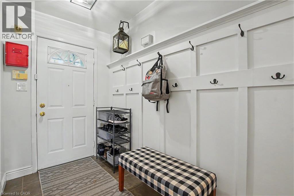 10 Holborn Court Unit# 49, Kitchener, Ontario  N2A 3Y9 - Photo 5 - 40819763