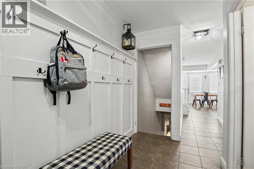 10 Holborn Court Unit# 49, Kitchener, Ontario  N2A 3Y9 - Photo 6 - 40819763