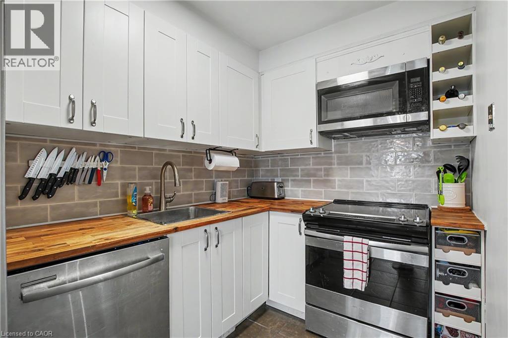 10 Holborn Court Unit# 49, Kitchener, Ontario  N2A 3Y9 - Photo 9 - 40819763