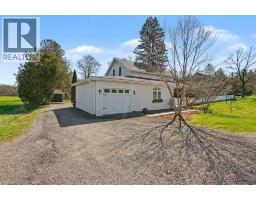 1594 KIRKWALL Road, Flamborough, Ontario