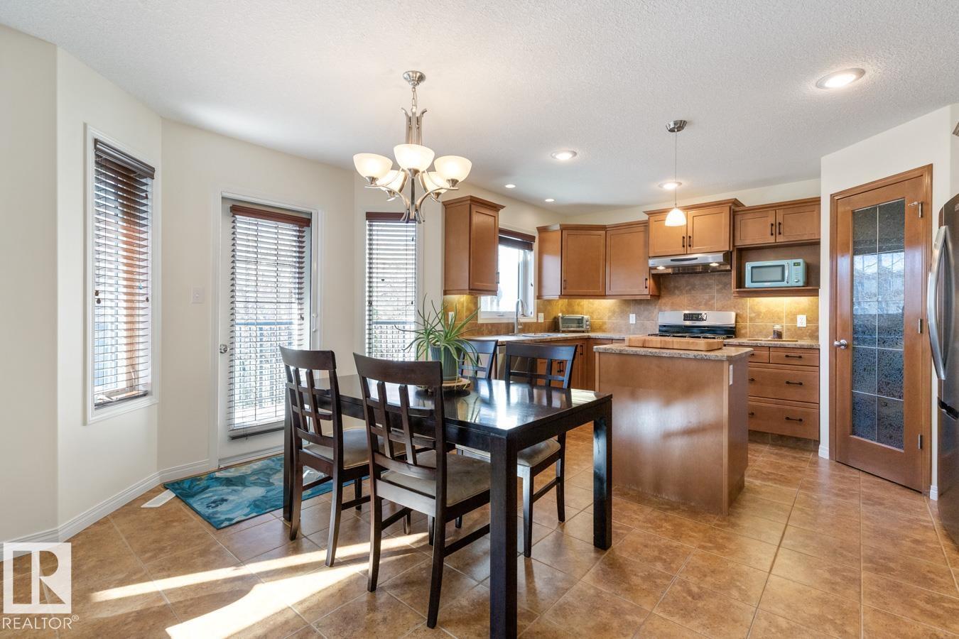 12433 17a Av Sw, Edmonton, Alberta  T6W 1T8 - Photo 5 - E4483783