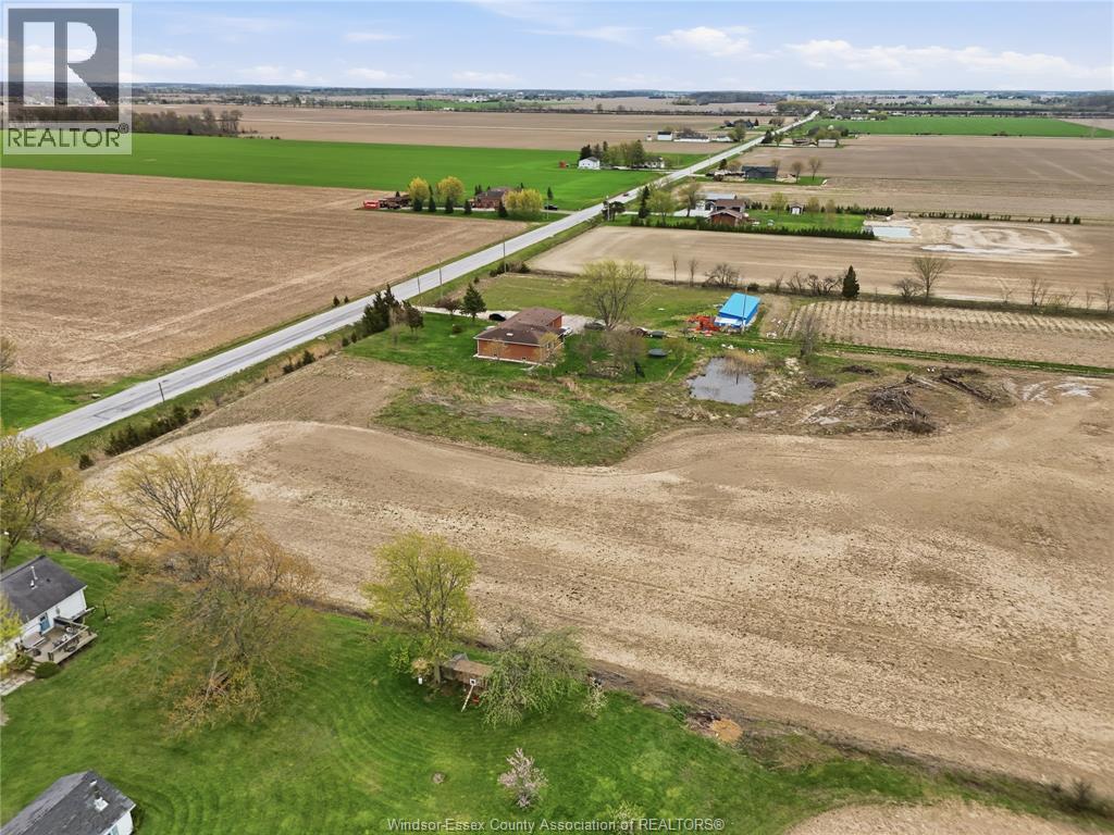 1007 Lakeshore Rd 105, Maidstone, Ontario  N0R 1K0 - Photo 4 - 26009097