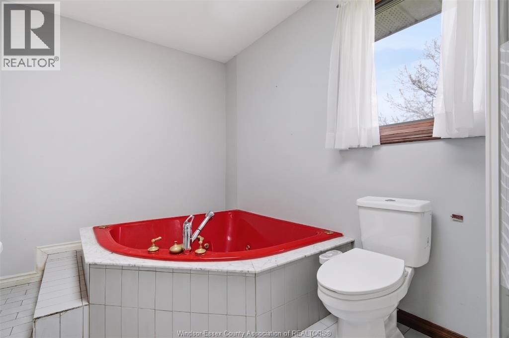 1007 Lakeshore Rd 105, Maidstone, Ontario  N0R 1K0 - Photo 20 - 26009097