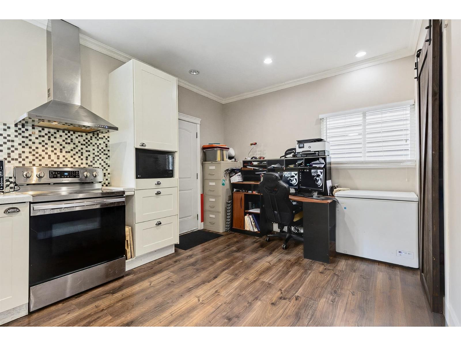 6965 192 Street, Surrey, British Columbia  V4N 5W6 - Photo 11 - R3104392