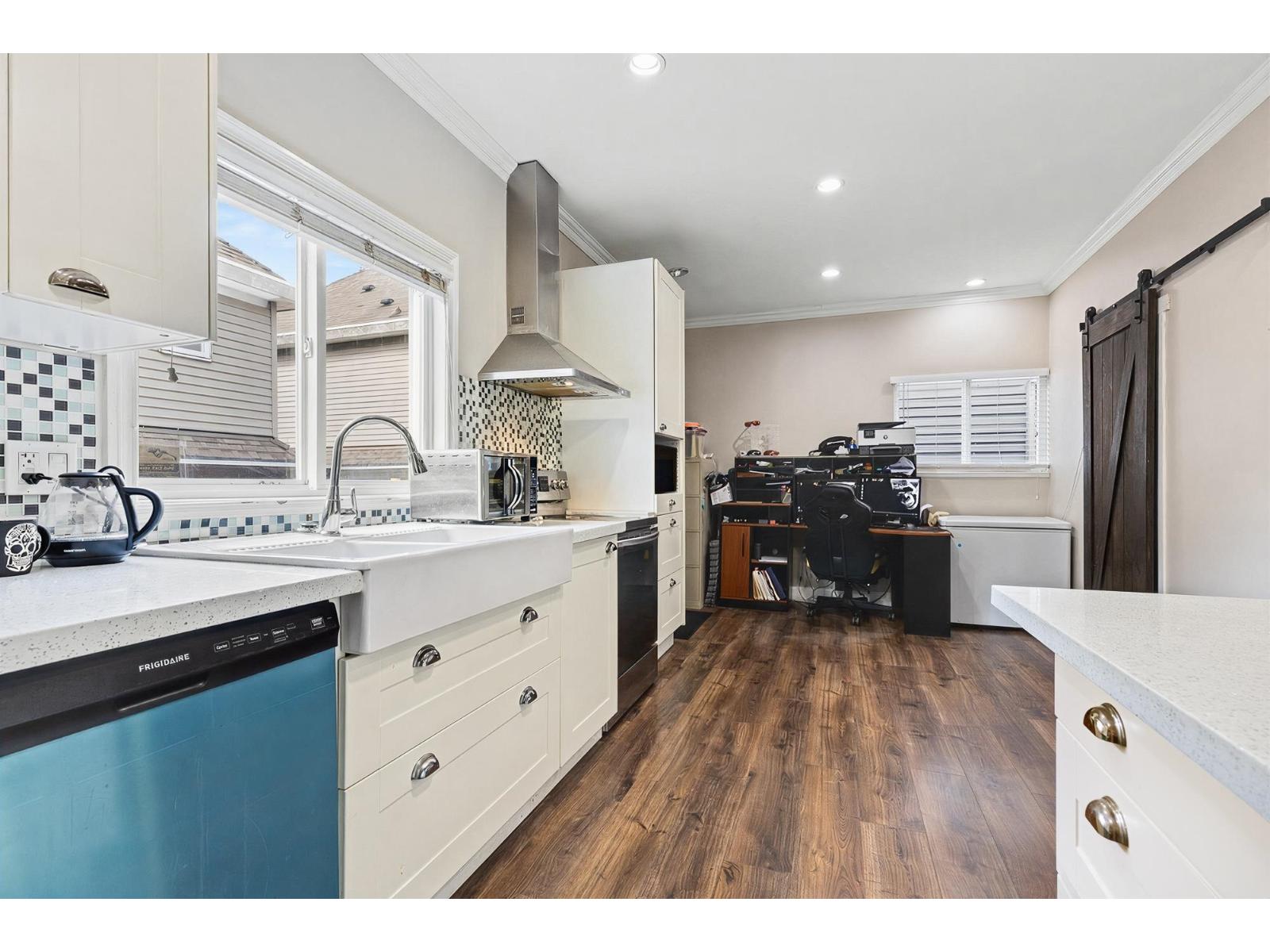 6965 192 Street, Surrey, British Columbia  V4N 5W6 - Photo 9 - R3104392