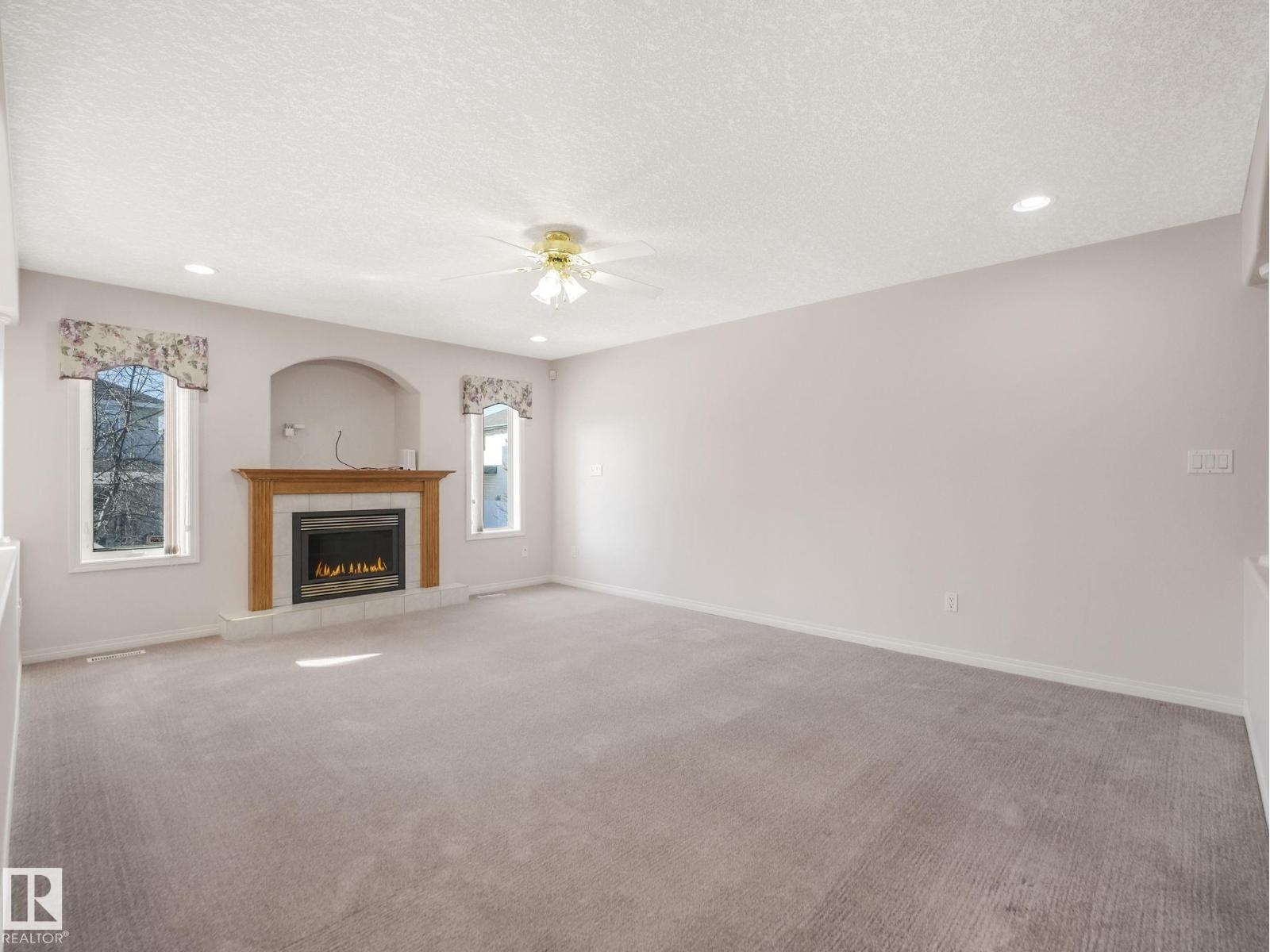 1054 Ormsby Cr Nw, Edmonton, Alberta  T5T 6J5 - Photo 10 - E4483778