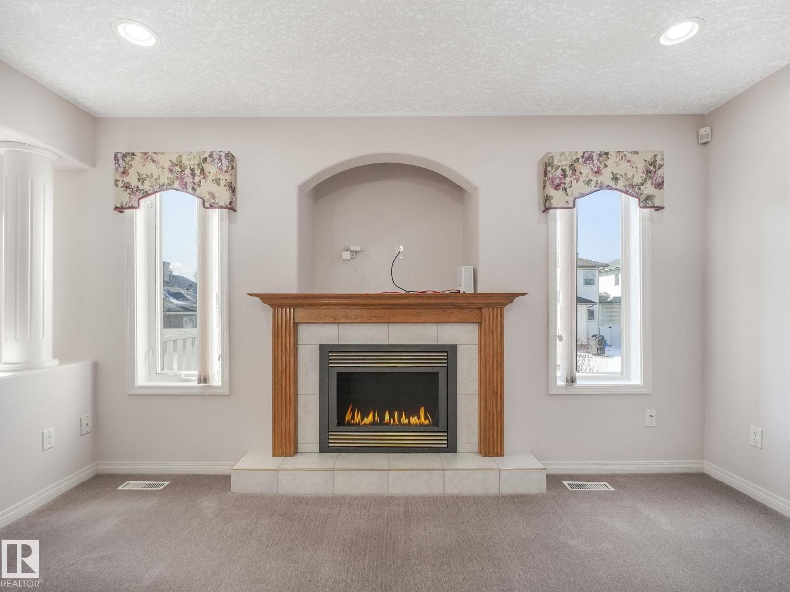 1054 Ormsby Cr Nw, Edmonton, Alberta  T5T 6J5 - Photo 11 - E4483778