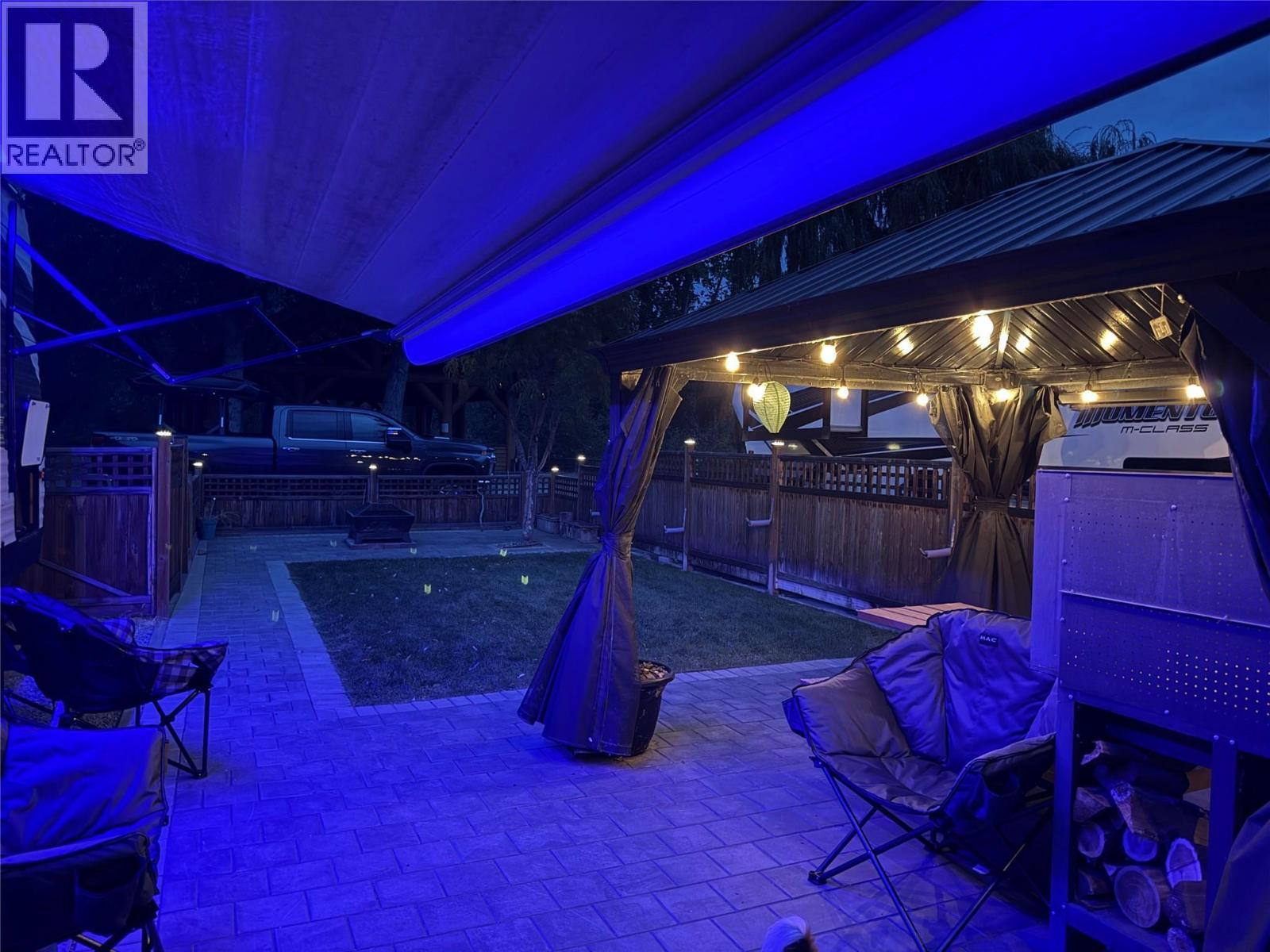 55 Cottonwood Drive N, Lee Creek, British Columbia  V0E 1M4 - Photo 10 - 10384755