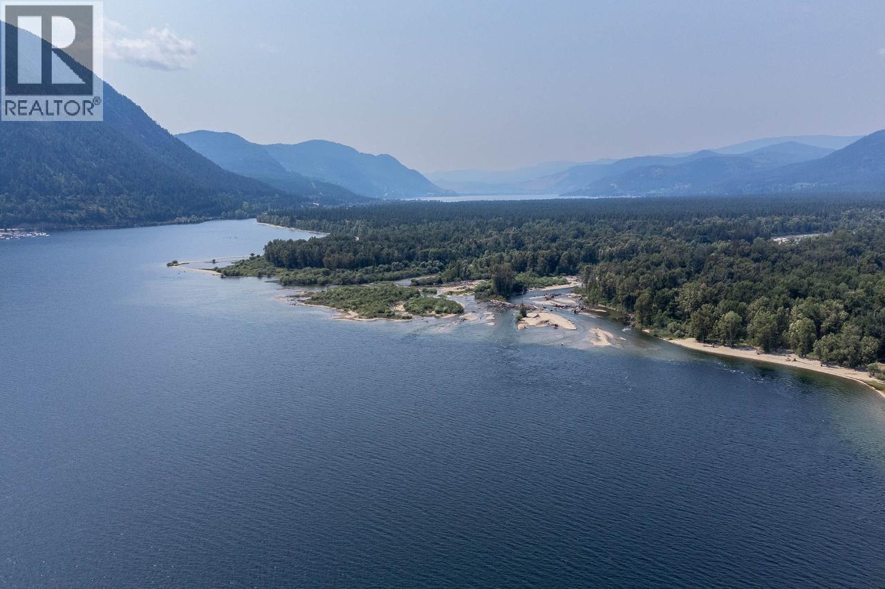 55 Cottonwood Drive N, Lee Creek, British Columbia  V0E 1M4 - Photo 41 - 10384755