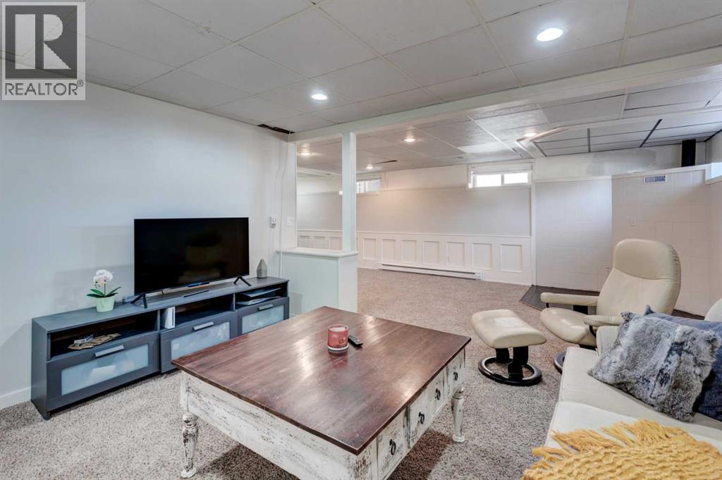 92 Chinook Drive SW, Calgary, Alberta  T2V 2P9 - Photo 24 - A2304187