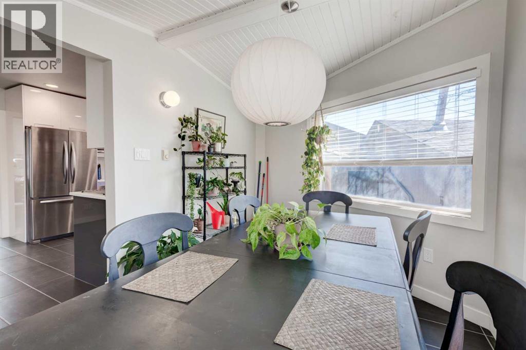 92 Chinook Drive SW, Calgary, Alberta  T2V 2P9 - Photo 12 - A2304187