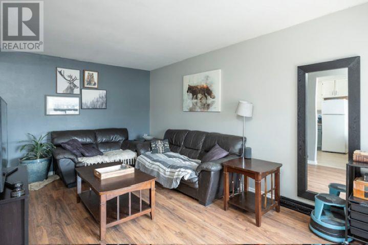 326 Dewe Ave, Thunder Bay, Ontario  P7A 2G3 - Photo 3 - TB2600799