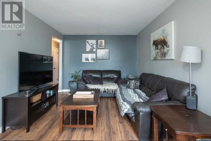 326 Dewe Ave, Thunder Bay, Ontario  P7A 2G3 - Photo 2 - TB2600799