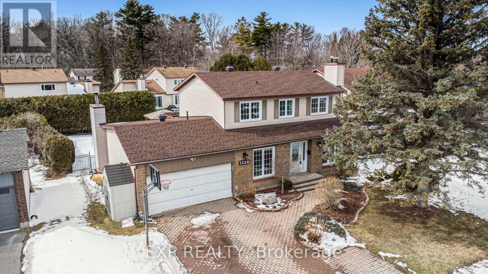 1528 Missyabit Drive, Ottawa, Ontario  K1E 2M6 - Photo 39 - X12920670