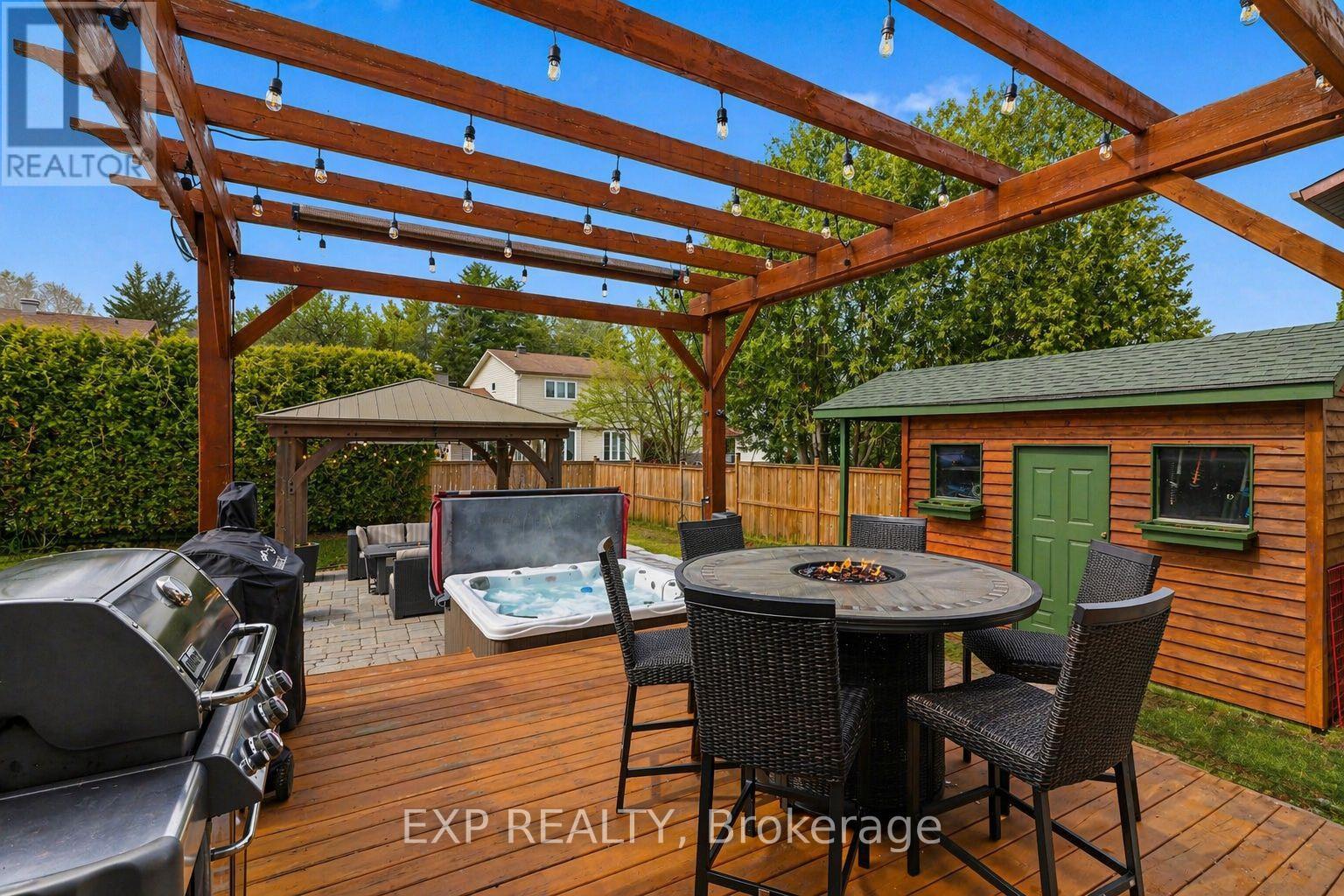 1528 Missyabit Drive, Ottawa, Ontario  K1E 2M6 - Photo 32 - X12920670