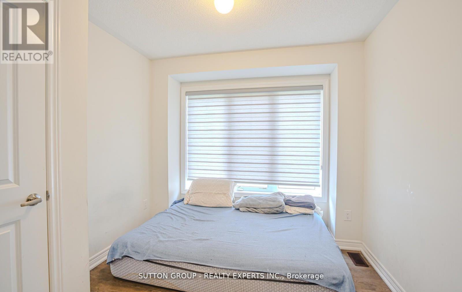 65 Fruitvale Circle, Brampton, Ontario  L0P 1N0 - Photo 24 - W12976550