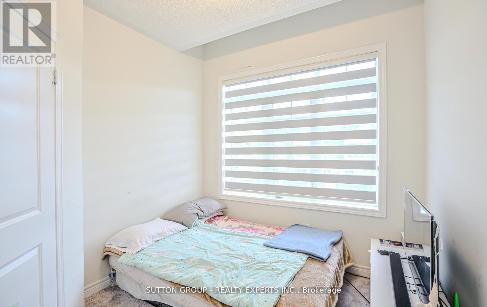 65 Fruitvale Circle, Brampton, Ontario  L0P 1N0 - Photo 26 - W12976550