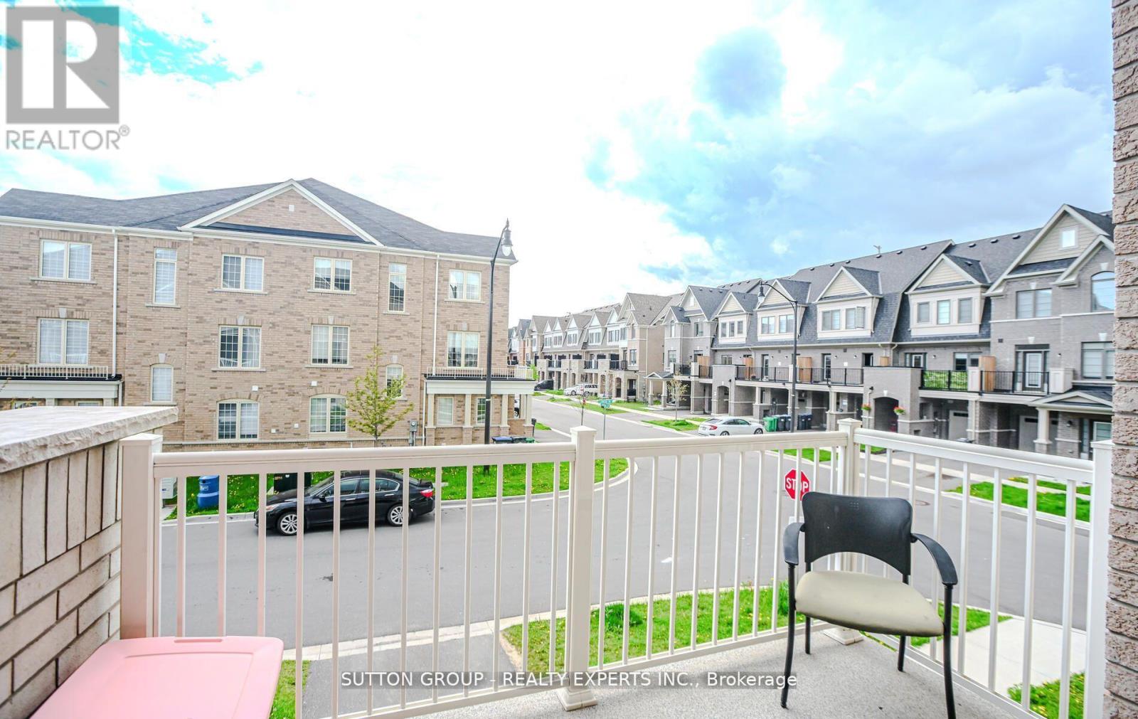 65 Fruitvale Circle, Brampton, Ontario  L0P 1N0 - Photo 42 - W12976550