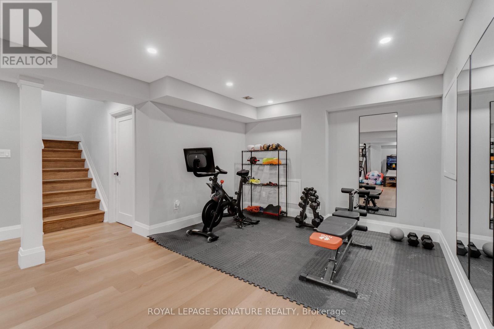 2324 Hilltop Lane, Oakville, Ontario  L6M 3M8 - Photo 37 - W13035778