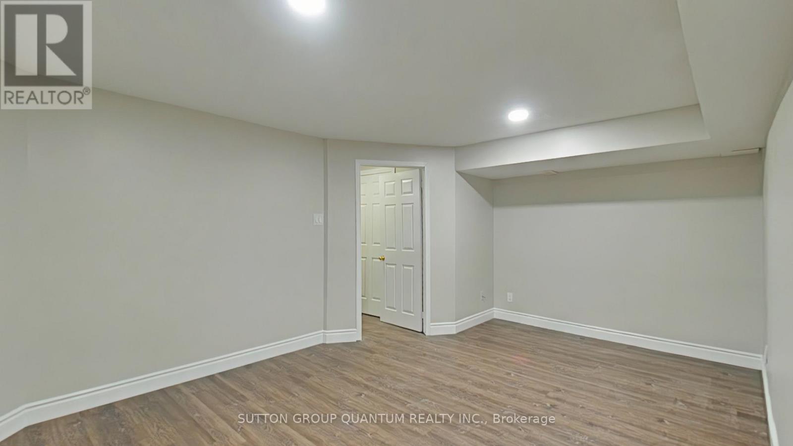 4422 Fairview Street, Burlington, Ontario  L7L 6S8 - Photo 19 - W13032492