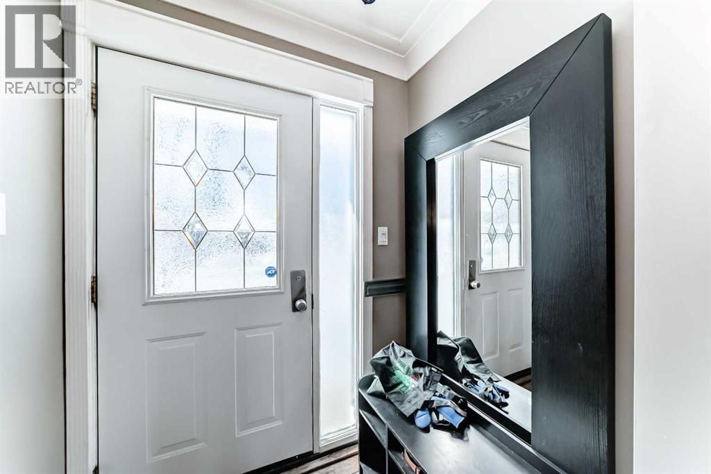 440 36 Avenue NW, Calgary, Alberta  T2K 0C3 - Photo 2 - A2299648