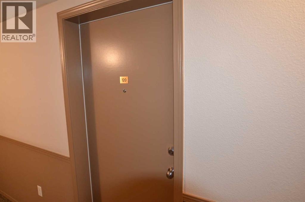 120, 428 Chaparral Ravine View Se, Calgary, Alberta  T2X 0N2 - Photo 3 - A2301229