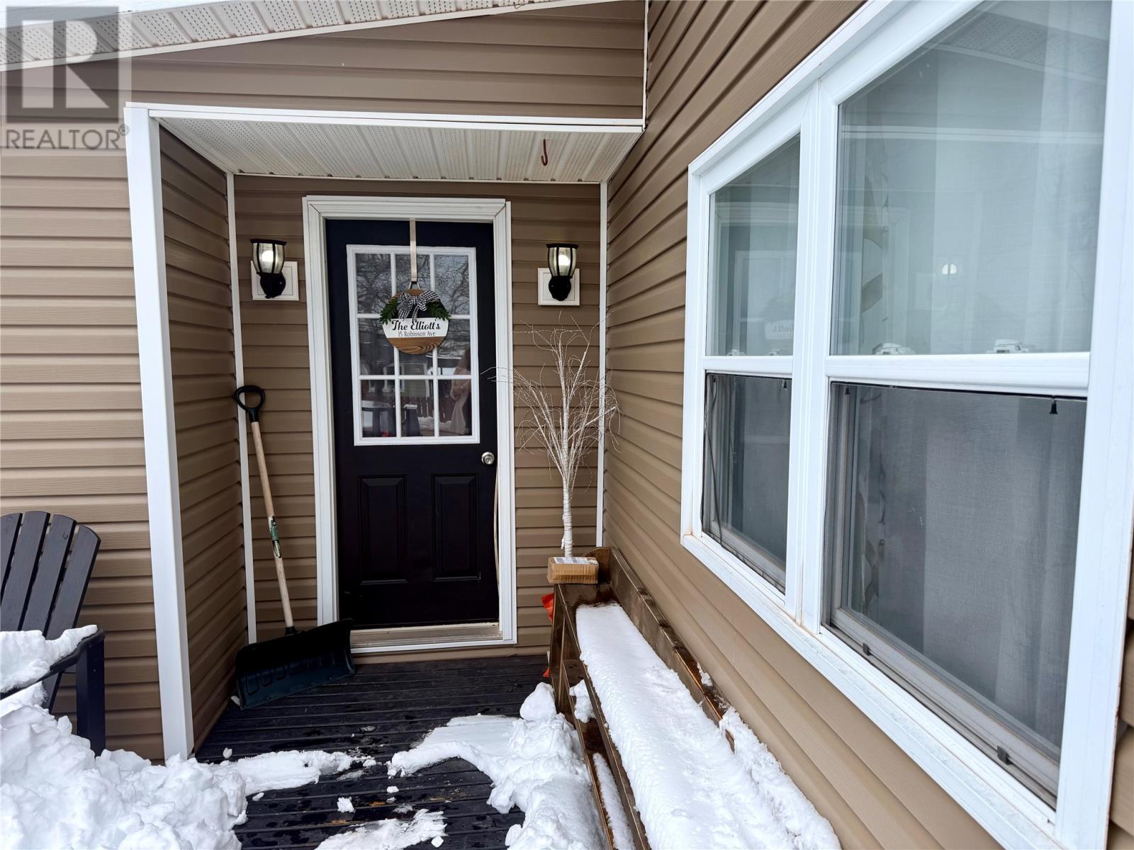 15 Robertson Avenue, Botwood, Newfoundland & Labrador  A0H 1E0 - Photo 4 - 1296543