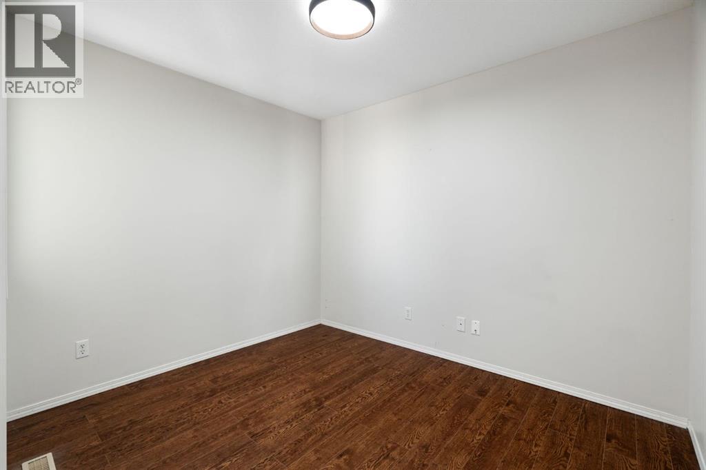 95 Coventry Road Ne, Calgary, Alberta  T3K 5K4 - Photo 12 - A2304017