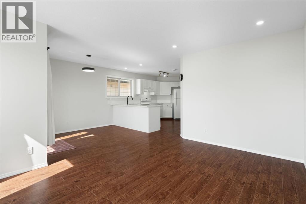 95 Coventry Road Ne, Calgary, Alberta  T3K 5K4 - Photo 26 - A2304017