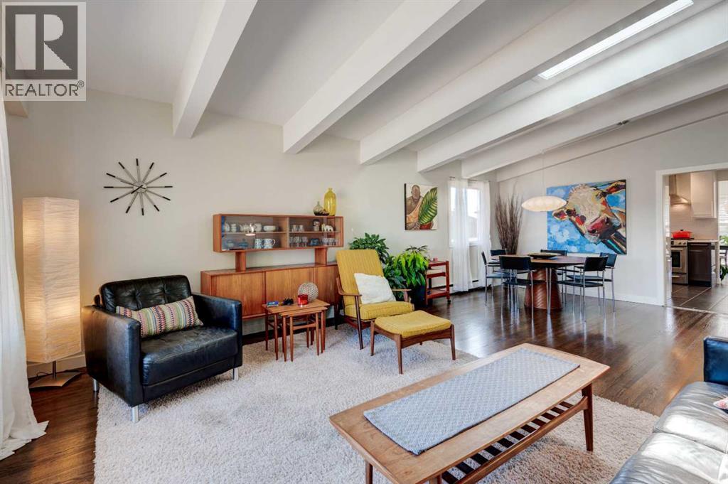 92 Chinook Drive Sw, Calgary, Alberta  T2V 2P9 - Photo 4 - A2304187