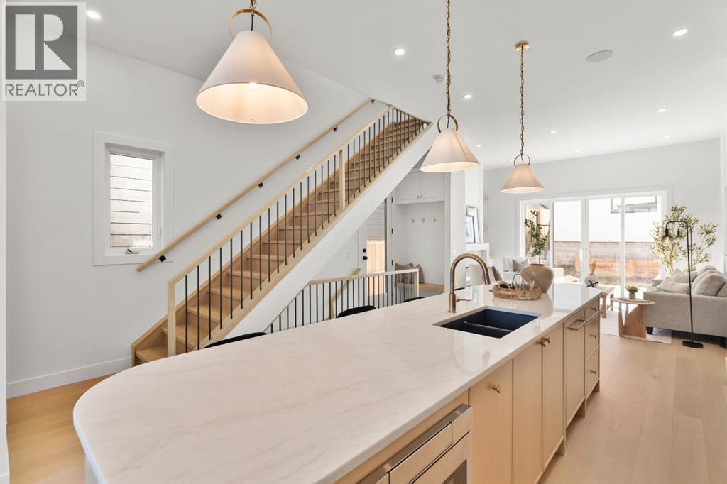 2117 22 Avenue SW, Calgary, Alberta  T2T 0S6 - Photo 8 - A2304601