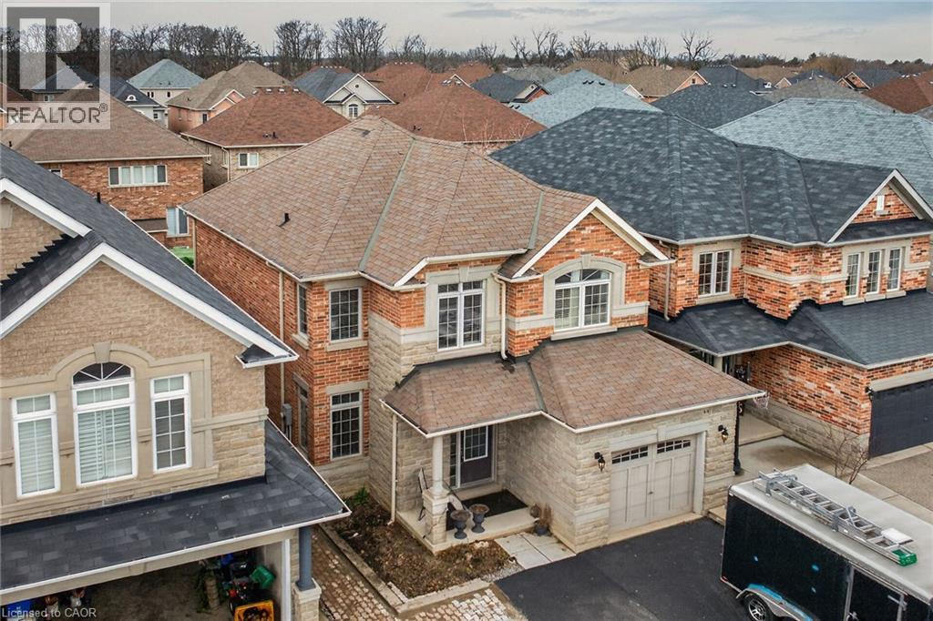 44 Matteo Trail, Hamilton, Ontario  L9B 0E6 - Photo 4 - 40821323