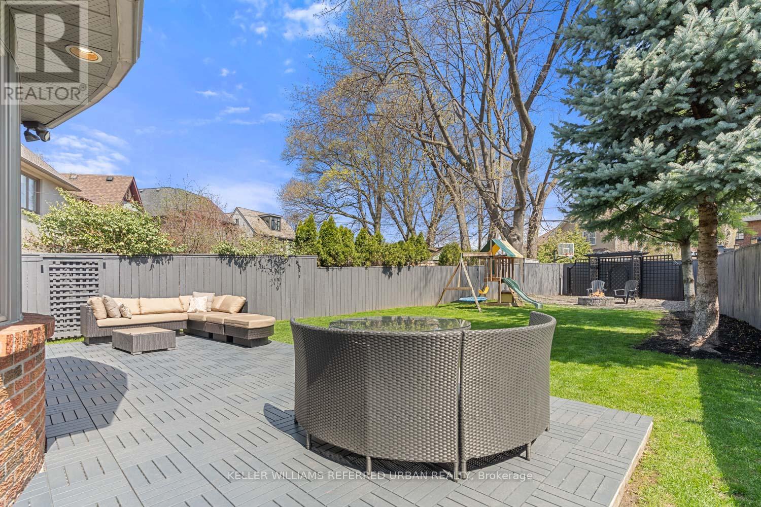 5 Lawrence Crescent, Toronto, Ontario  M4N 1M9 - Photo 40 - C13040522