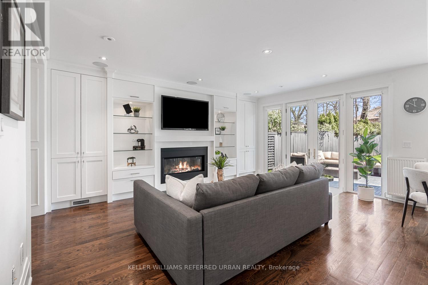 5 Lawrence Crescent, Toronto, Ontario  M4N 1M9 - Photo 8 - C13040522