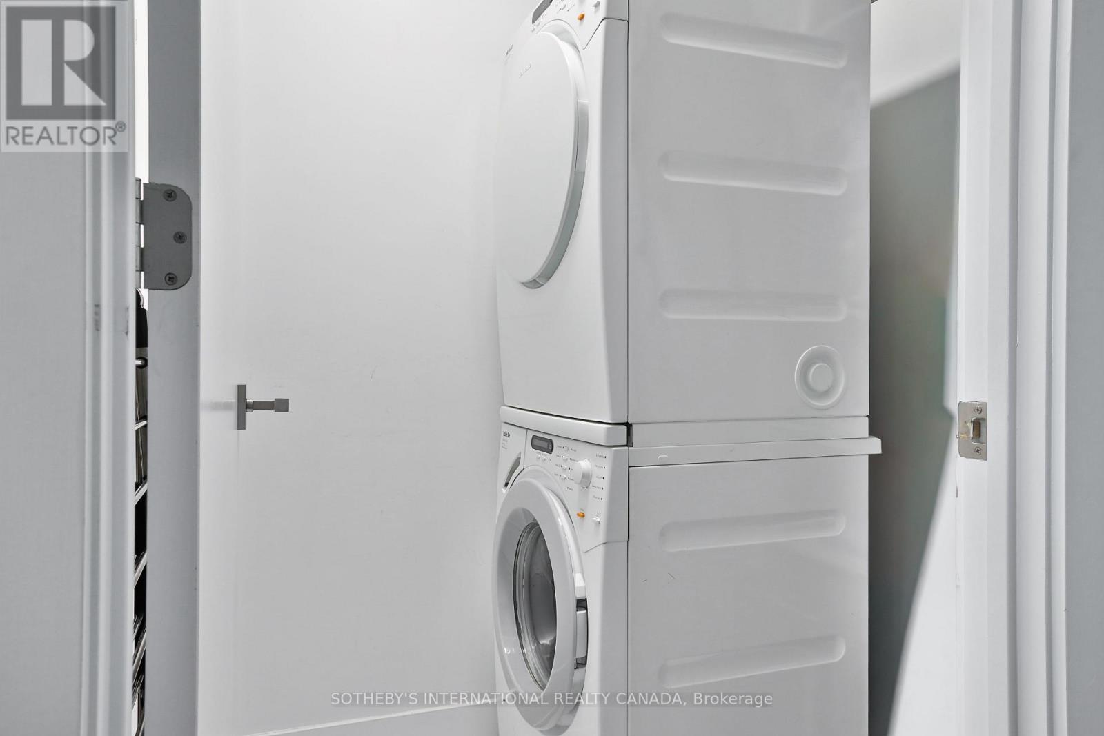 811 - 170 Avenue Road, Toronto, Ontario  M5R 0A4 - Photo 32 - C13040578