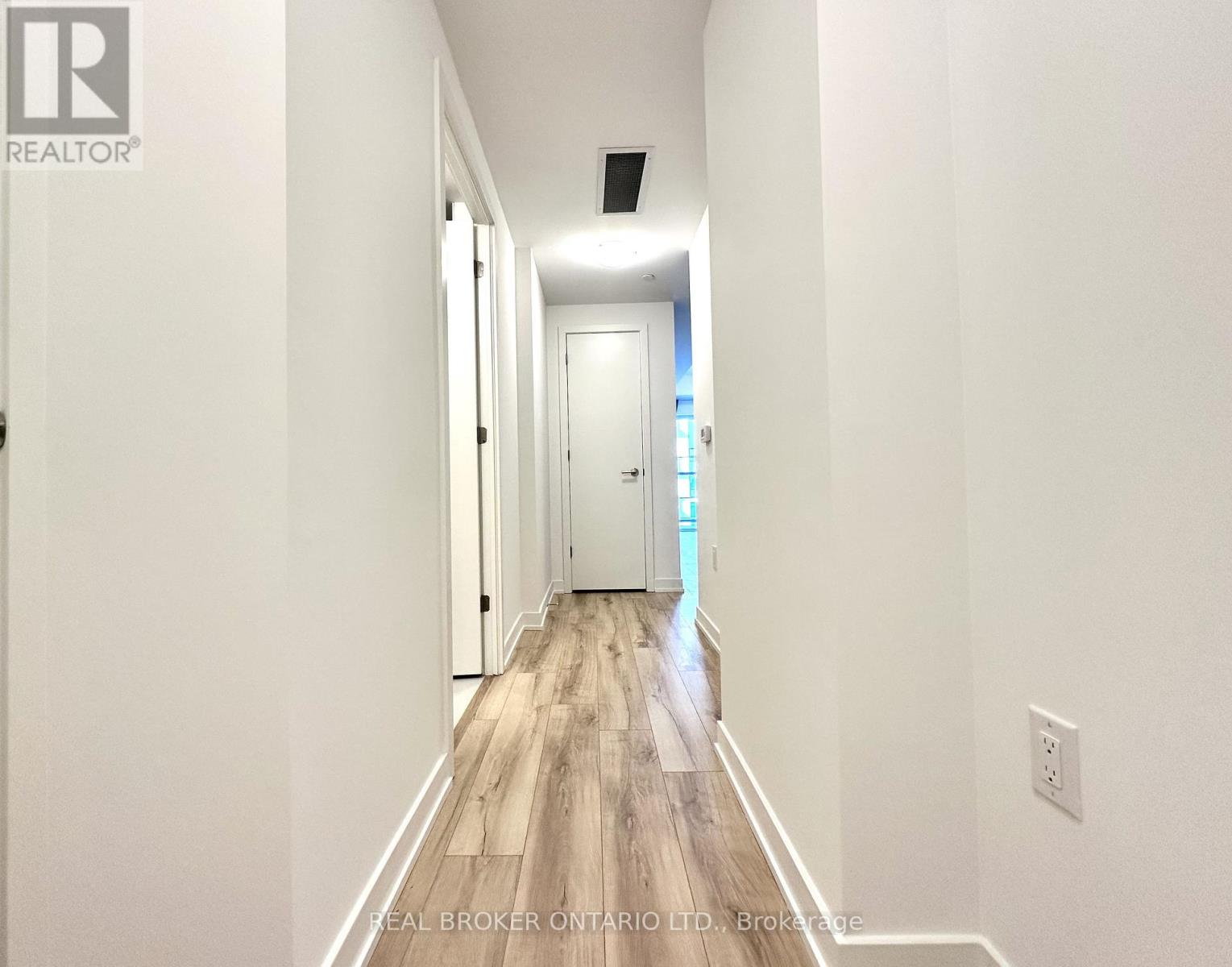 517 - 7439 Kingston Road, Toronto, Ontario  M1B 5S3 - Photo 2 - E13040546