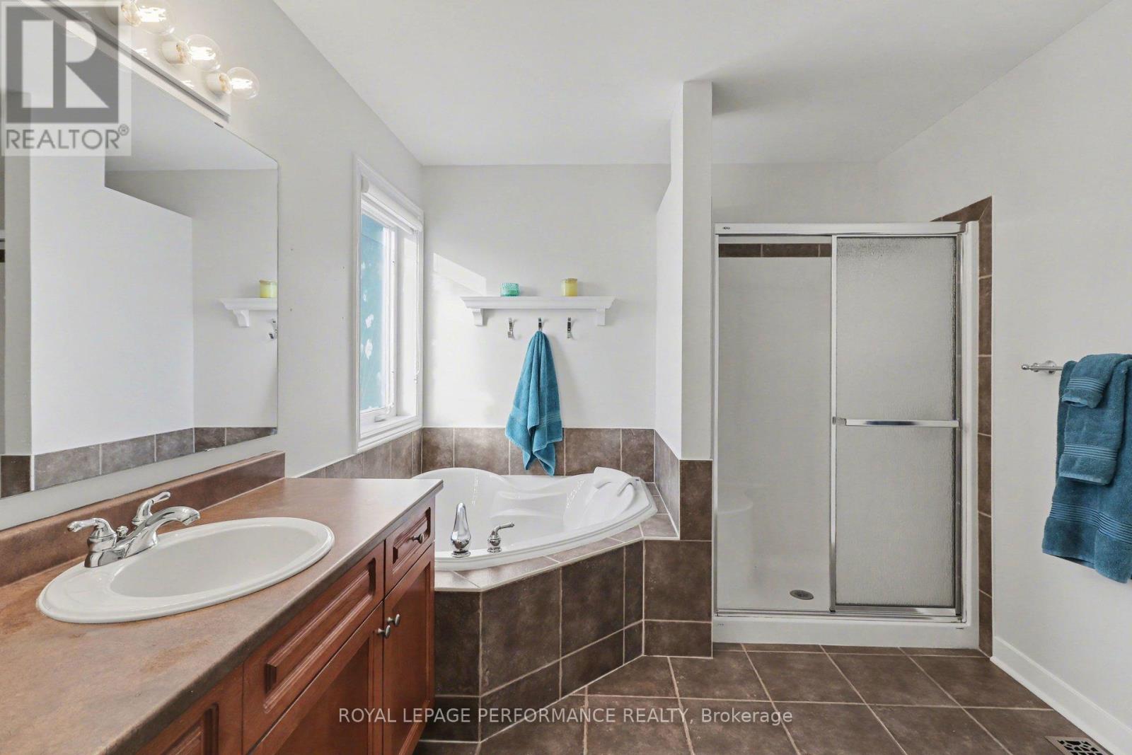 333 Timbertrail Terrace, Ottawa, Ontario  K4A 5A6 - Photo 23 - X12923914