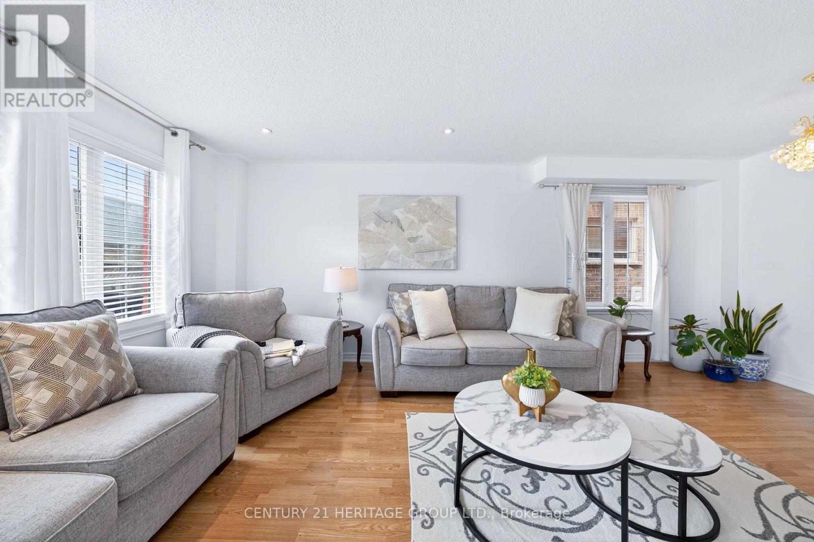 31 Kalvinster Drive, Markham, Ontario  L6B 0A7 - Photo 15 - N13040580