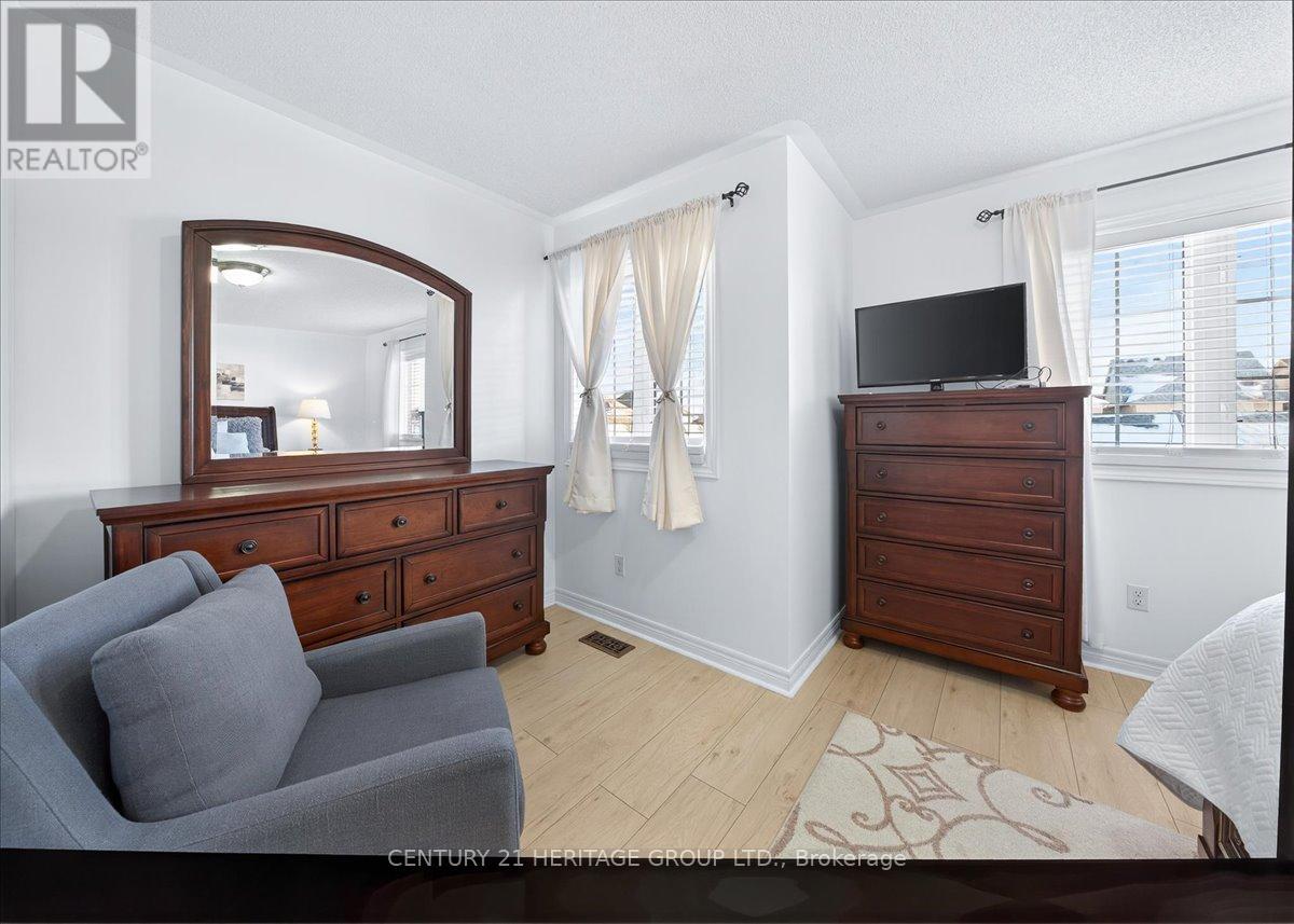 31 Kalvinster Drive, Markham, Ontario  L6B 0A7 - Photo 27 - N13040580