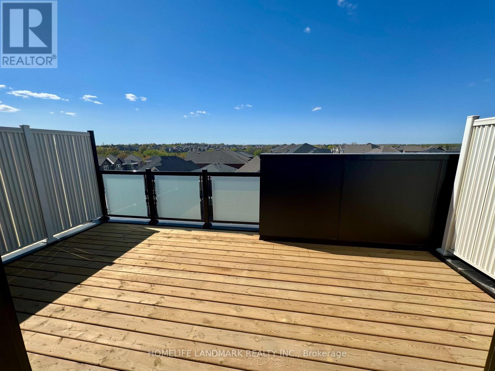 7 Wisla Avenue, Markham, Ontario  L6C 3M1 - Photo 11 - N13040600