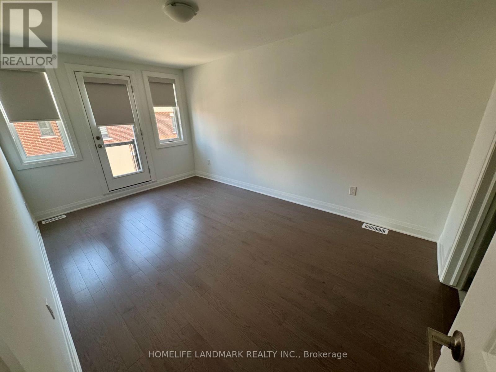 7 Wisla Avenue, Markham, Ontario  L6C 3M1 - Photo 17 - N13040600