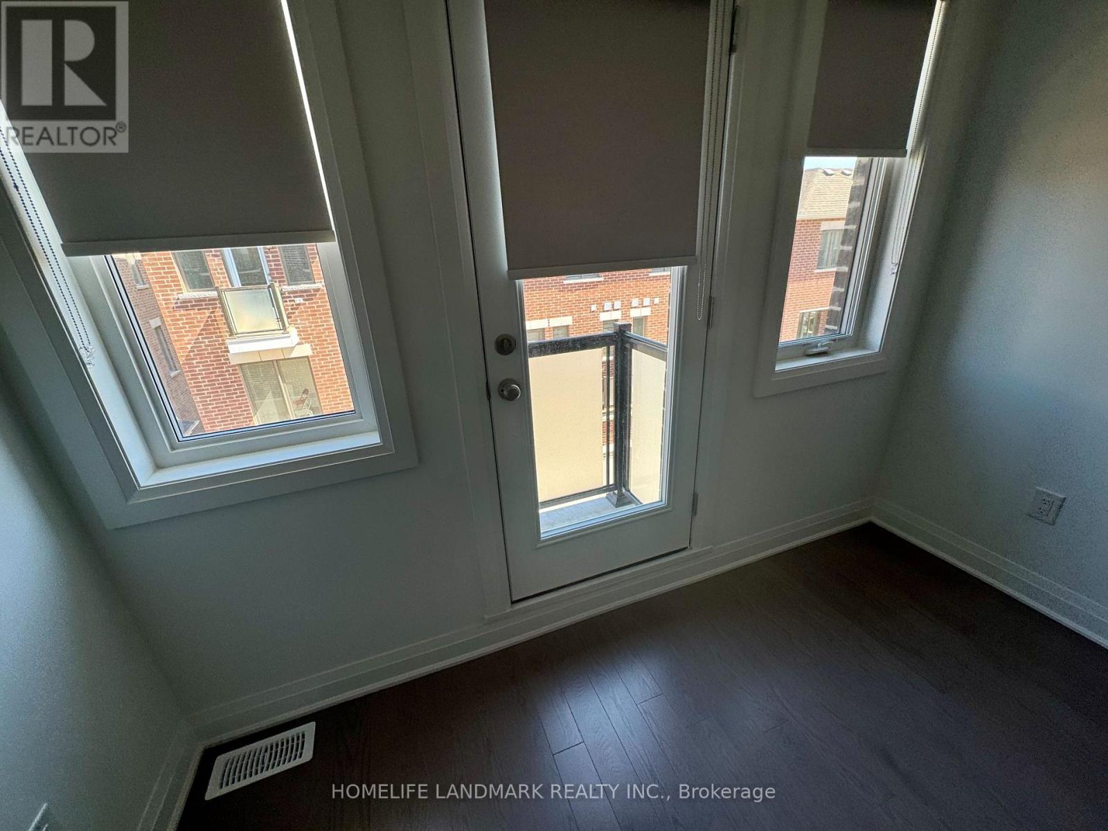 7 Wisla Avenue, Markham, Ontario  L6C 3M1 - Photo 19 - N13040600