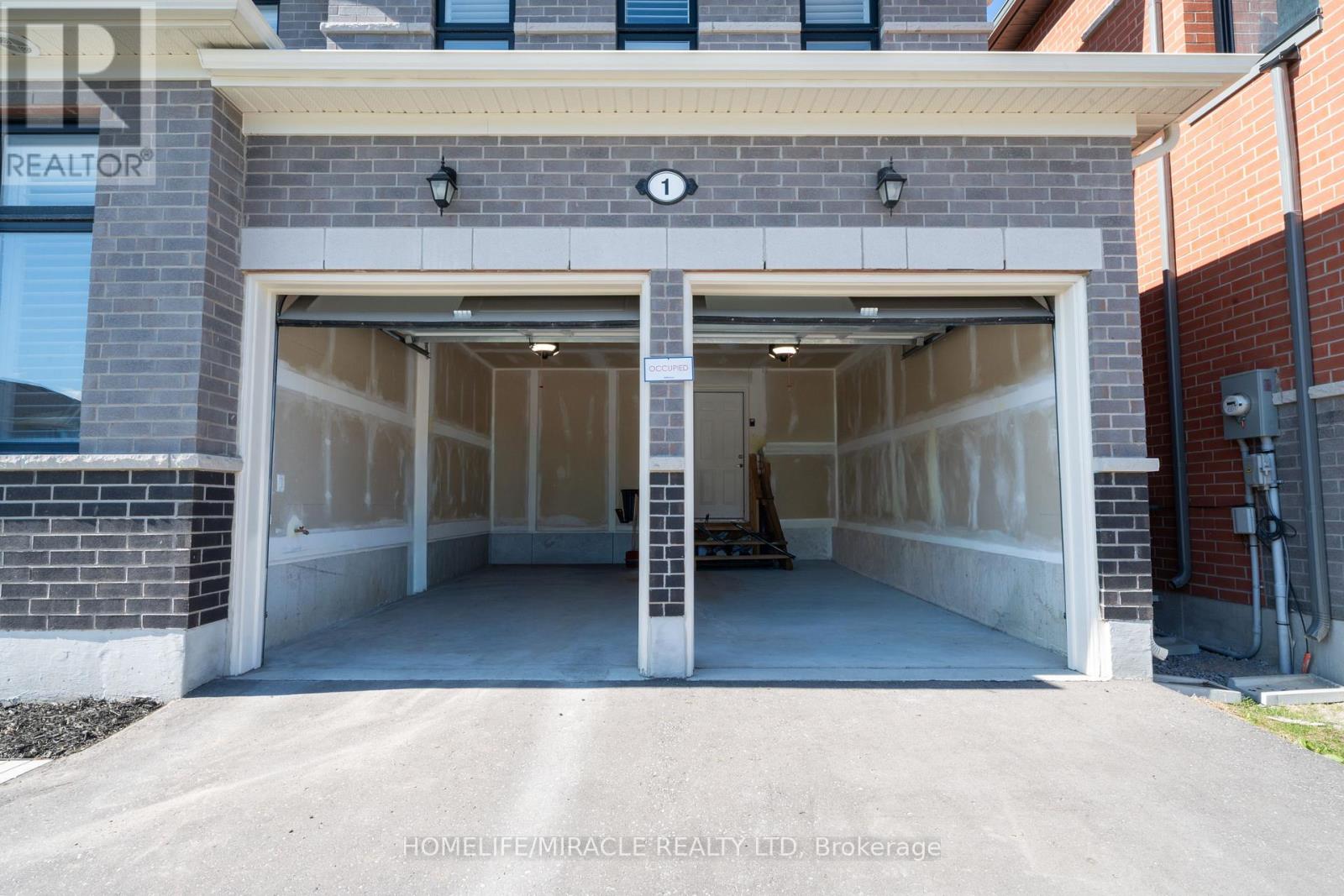 1 Ainslie Hill Crescent, Georgina, Ontario  L0E 1R0 - Photo 45 - N13040608