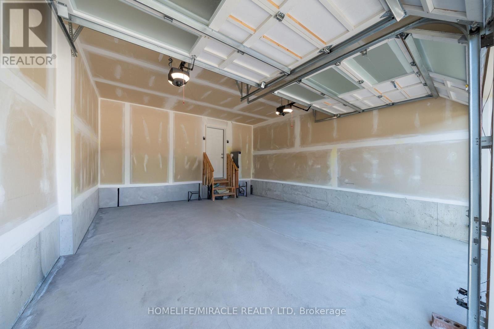 1 Ainslie Hill Crescent, Georgina, Ontario  L0E 1R0 - Photo 48 - N13040608