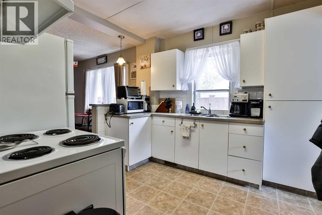 1252 8 Avenue S, Lethbridge, Alberta  T1J 1R1 - Photo 15 - A2302286