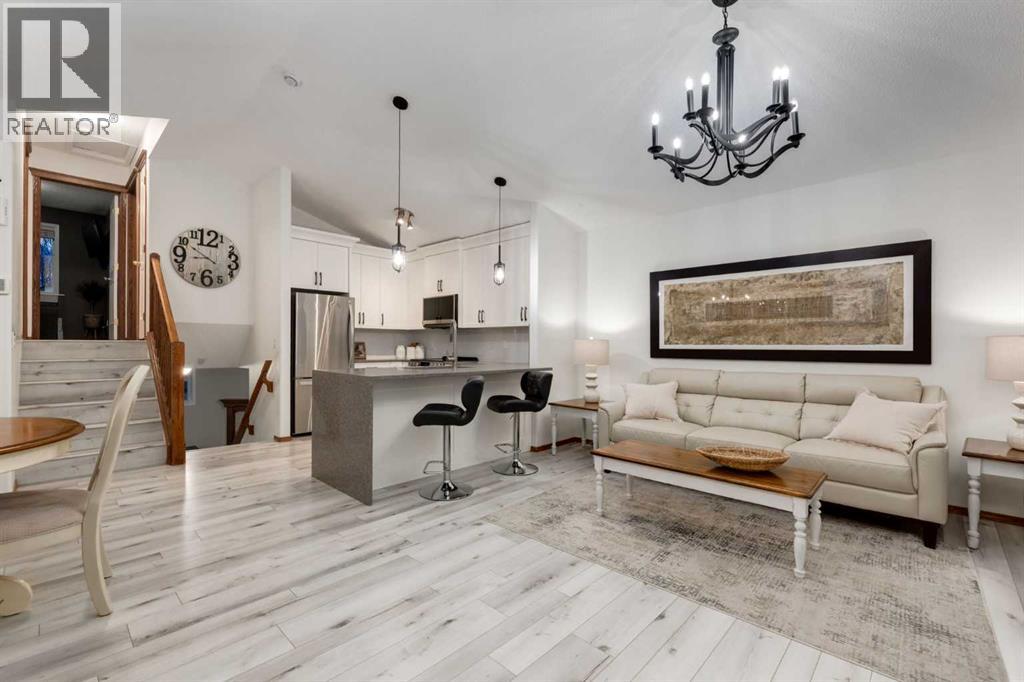 117 Cramond Crescent Se, Calgary, Alberta  T3M 1B8 - Photo 6 - A2287394